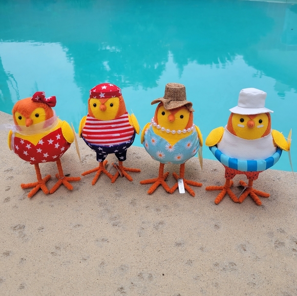 Target 2022 Sun Squad Summer Featherly Friend Birds Set 4 Pool July Swimsuit Hat - Picture 2 of 12
